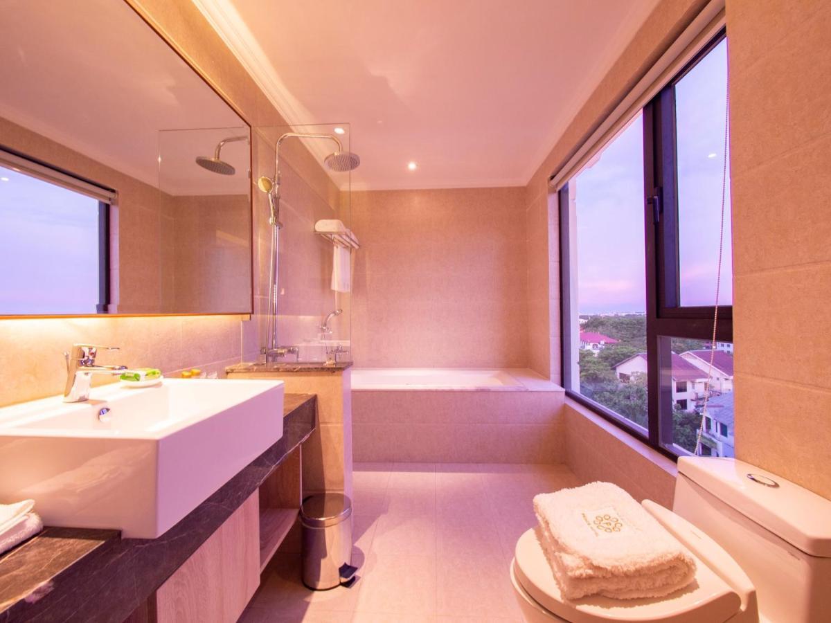Prince Hotel Yangon