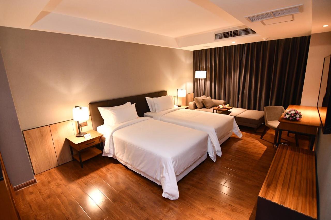 Hotel Prince Hotel Yangon